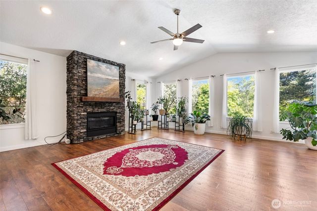 115 Spring Hill Drive, Longview, WA 98632
