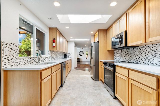 115 Spring Hill Drive, Longview, WA 98632