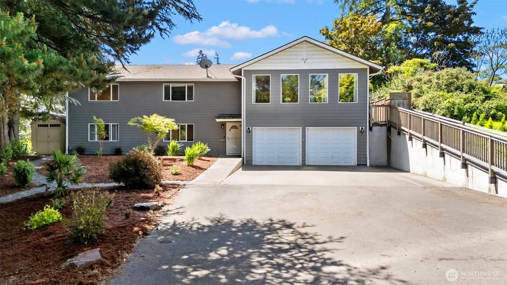 115 Spring Hill Drive, Longview, WA 98632