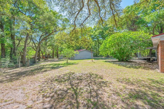5630 Buck Ward Road, Baker, FL 32531