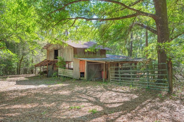 5630 Buck Ward Road, Baker, FL 32531