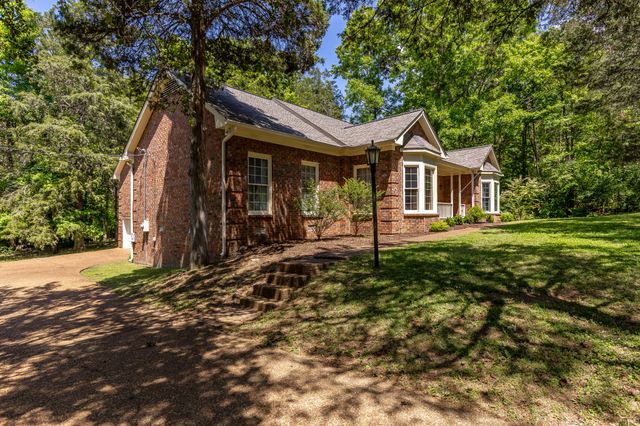 1111 Temple Ridge Court, Franklin, TN 37069