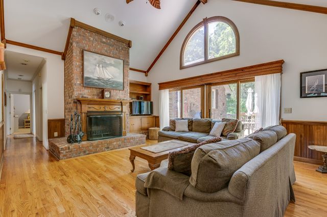 1111 Temple Ridge Court, Franklin, TN 37069