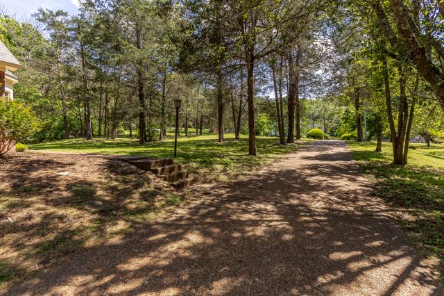 1111 Temple Ridge Court, Franklin, TN 37069