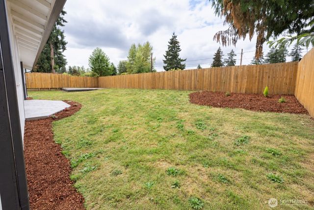 15804 86th Avenue Ct E, Puyallup, WA 98375