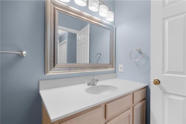 1040 Timberidge Lane, Lower Macungie Twp, PA 18106