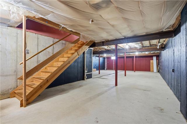 1040 Timberidge Lane, Lower Macungie Twp, PA 18106