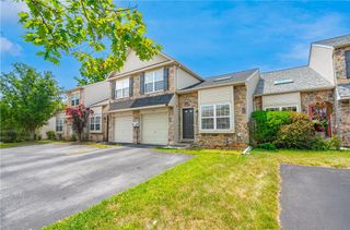 1040 Timberidge Lane, Lower Macungie Twp, PA 18106