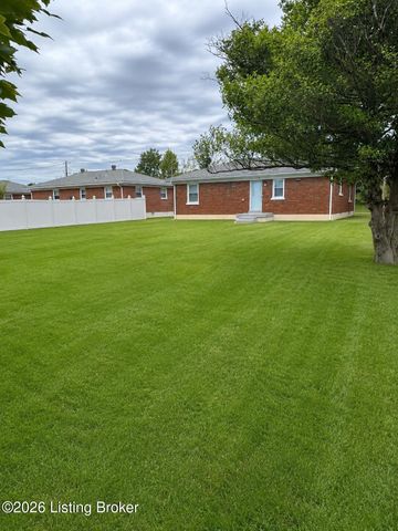 6216 Upper Hunters Trace, Louisville, KY 40216