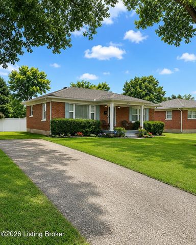 6216 Upper Hunters Trace, Louisville, KY 40216