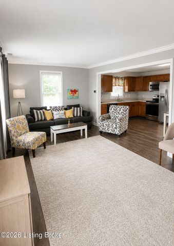 6216 Upper Hunters Trace, Louisville, KY 40216