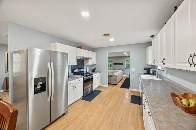 2543 S Bunker Hill Rd, Sparta, TN 38583