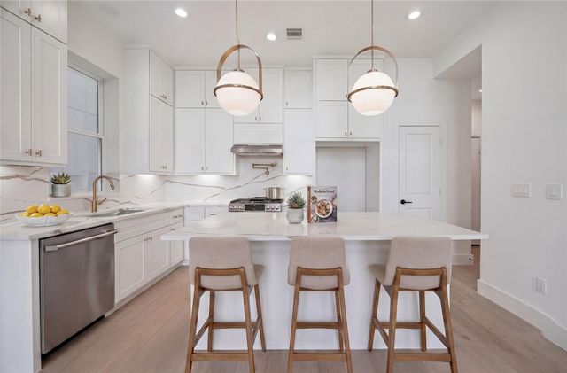 3705 Somerset York Lane Lane, Houston, TX 77055