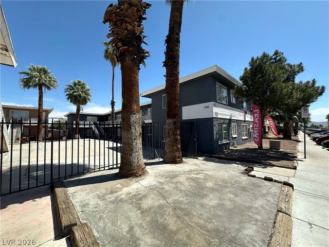 2105 Sunrise Avenue 2, Las Vegas, NV 89101