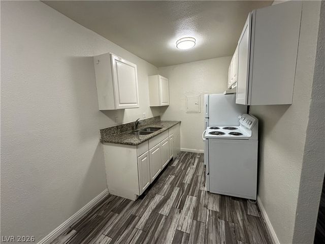 2105 Sunrise Avenue 2, Las Vegas, NV 89101