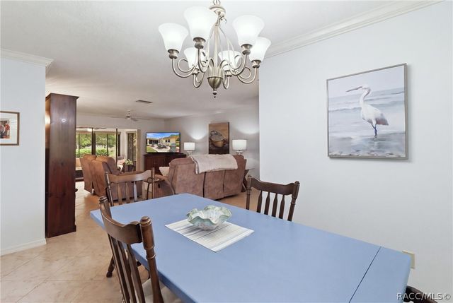 5983 W Douneray Loop, Crystal River, FL 34429