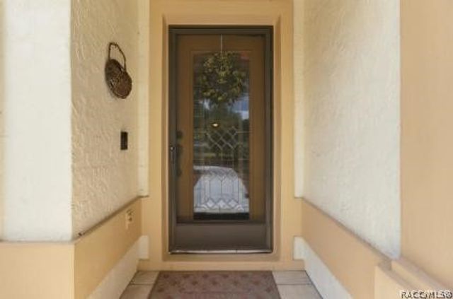 5983 W Douneray Loop, Crystal River, FL 34429
