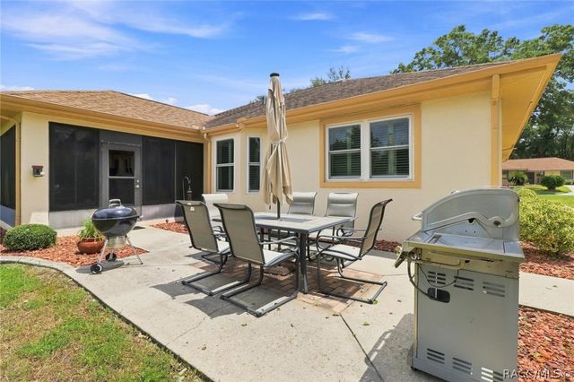 5983 W Douneray Loop, Crystal River, FL 34429