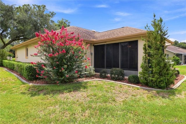 5983 W Douneray Loop, Crystal River, FL 34429