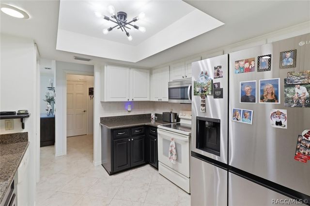 5983 W Douneray Loop, Crystal River, FL 34429