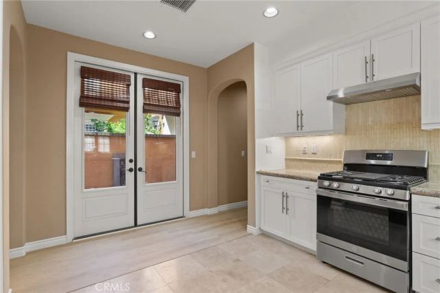 89 Chantilly, Irvine, CA 92620