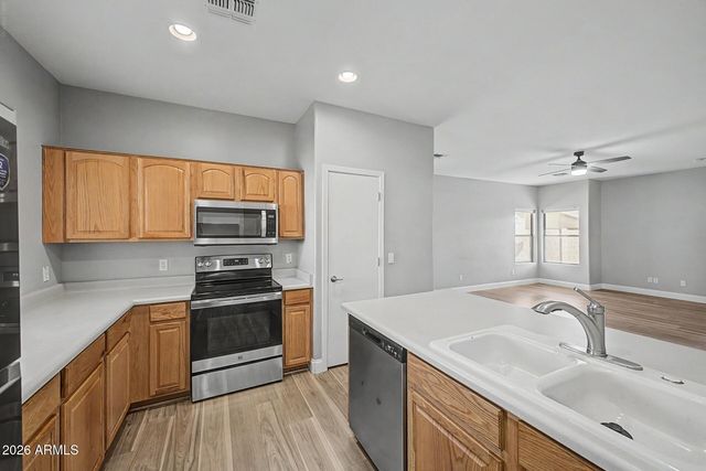 28188 N WILLEMITE Drive, San Tan Valley, AZ 85143