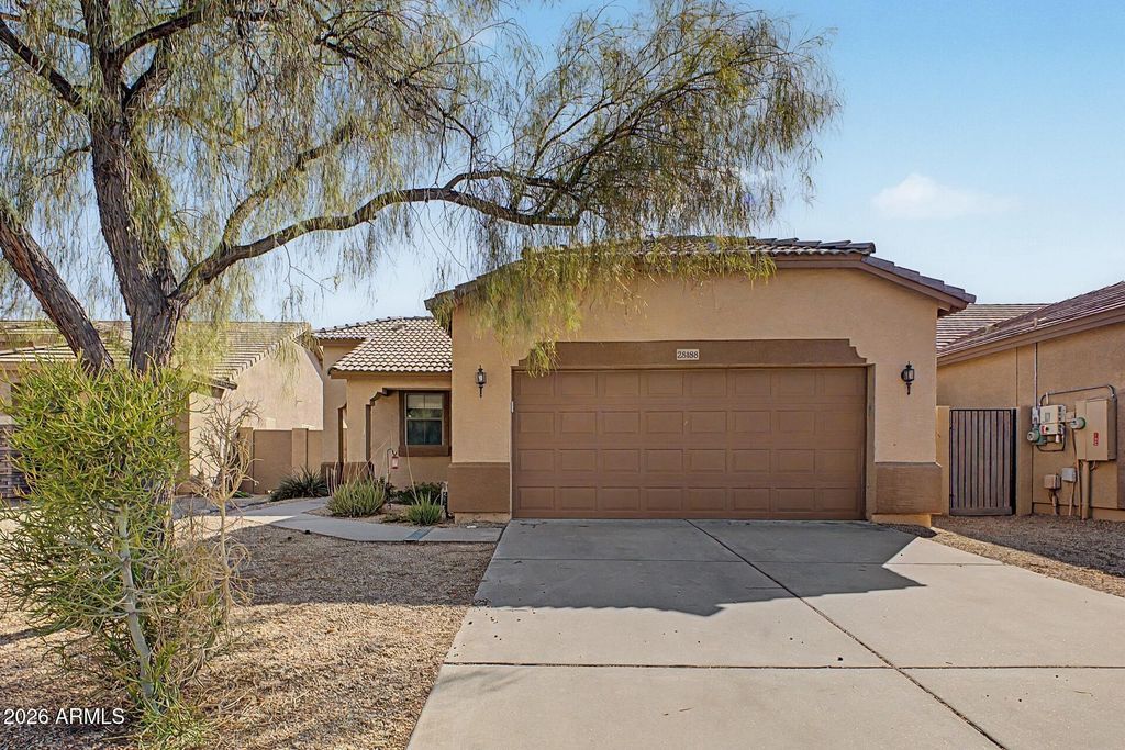 28188 N WILLEMITE Drive, San Tan Valley, AZ 85143