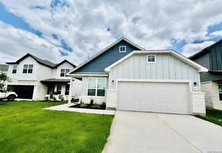 4153 Bermuda Ln, Seguin, TX 78155