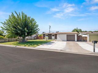 1416 Cherry Lane, Clovis, CA 93612