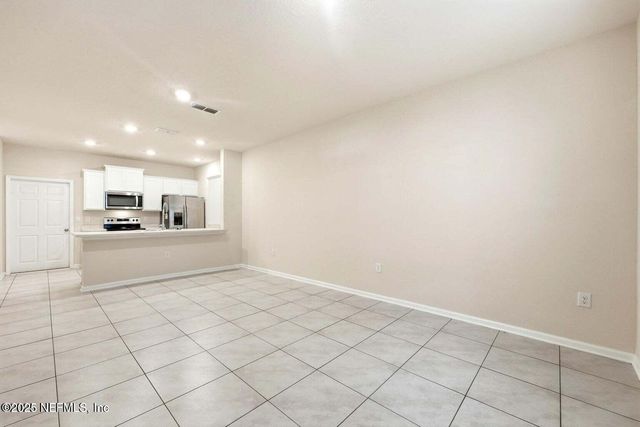 86768 MAINLINE Road, Yulee, FL 32097