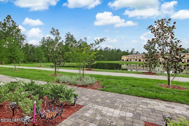 86768 MAINLINE Road, Yulee, FL 32097