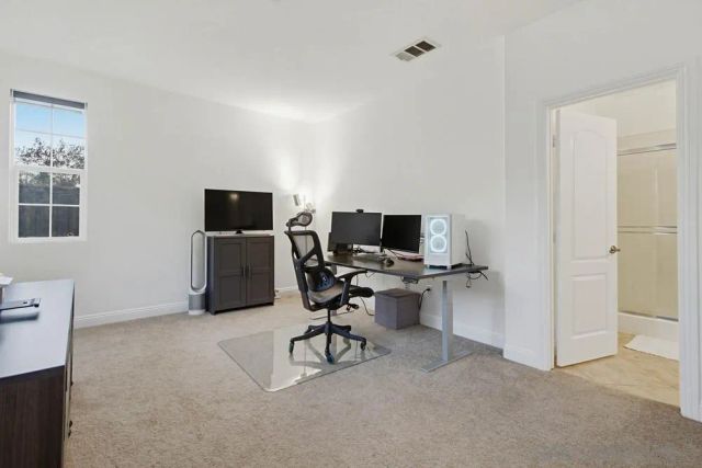 6081 Cala Lily Street, Santee, CA 92071