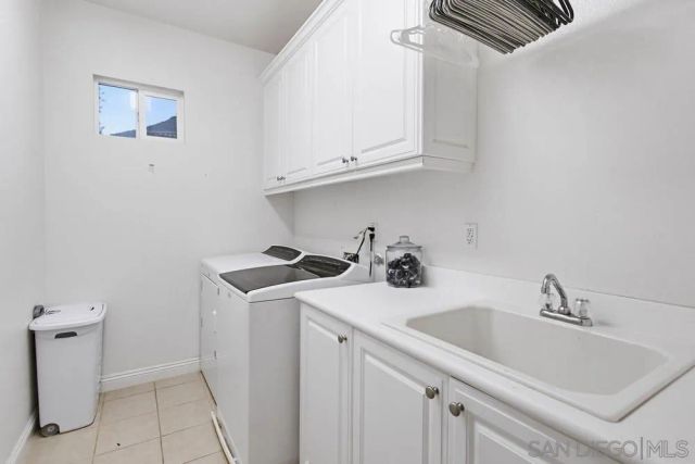 6081 Cala Lily Street, Santee, CA 92071