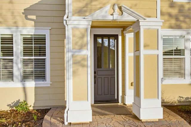 6081 Cala Lily Street, Santee, CA 92071