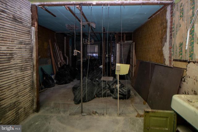 1942 N HOLLYWOOD ST, Philadelphia, PA 19121