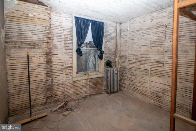 1942 N HOLLYWOOD ST, Philadelphia, PA 19121