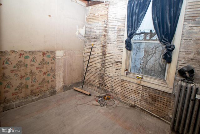 1942 N HOLLYWOOD ST, Philadelphia, PA 19121