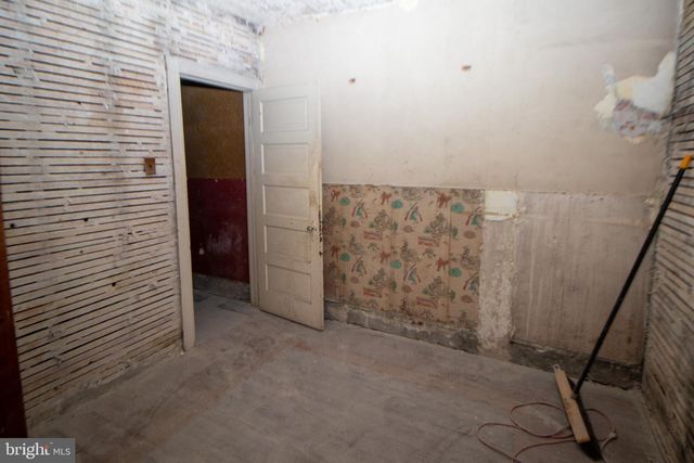 1942 N HOLLYWOOD ST, Philadelphia, PA 19121