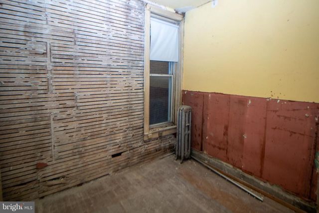 1942 N HOLLYWOOD ST, Philadelphia, PA 19121