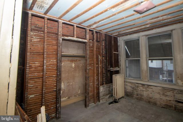 1942 N HOLLYWOOD ST, Philadelphia, PA 19121