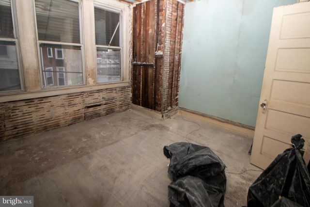 1942 N HOLLYWOOD ST, Philadelphia, PA 19121