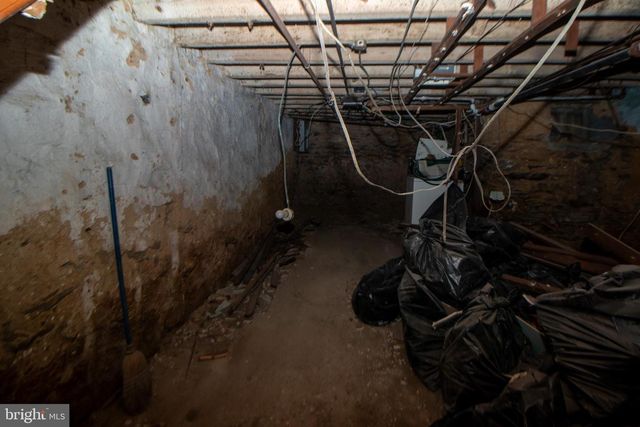 1942 N HOLLYWOOD ST, Philadelphia, PA 19121