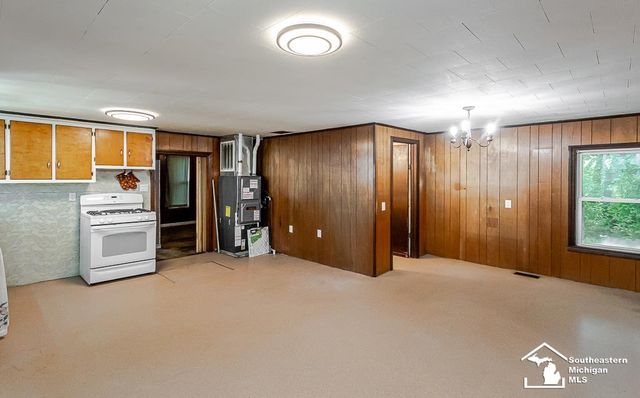 13838 Bayside Drive, Monroe, MI 48161