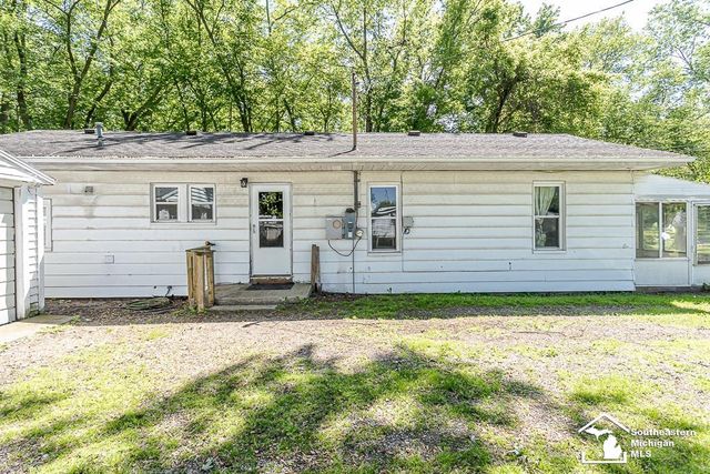 13838 Bayside Drive, Monroe, MI 48161