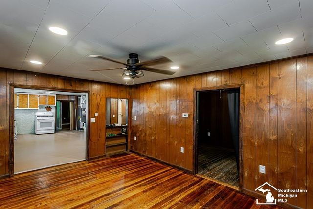 13838 Bayside Drive, Monroe, MI 48161