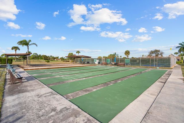 5393 SE Miles Grant Road SE 202, Stuart, FL 34997