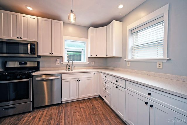 3126 Kinmont Street, Cincinnati, OH 45208