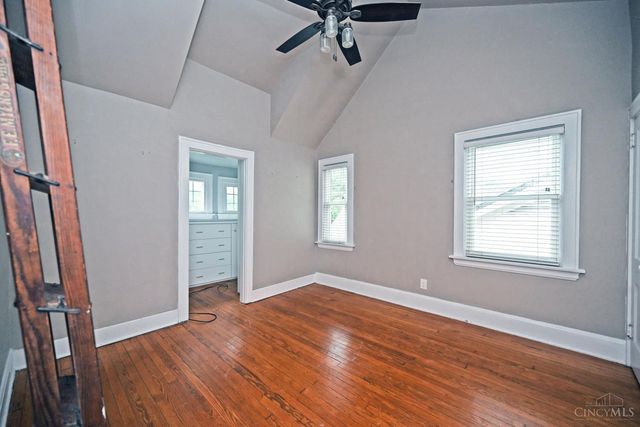 3126 Kinmont Street, Cincinnati, OH 45208