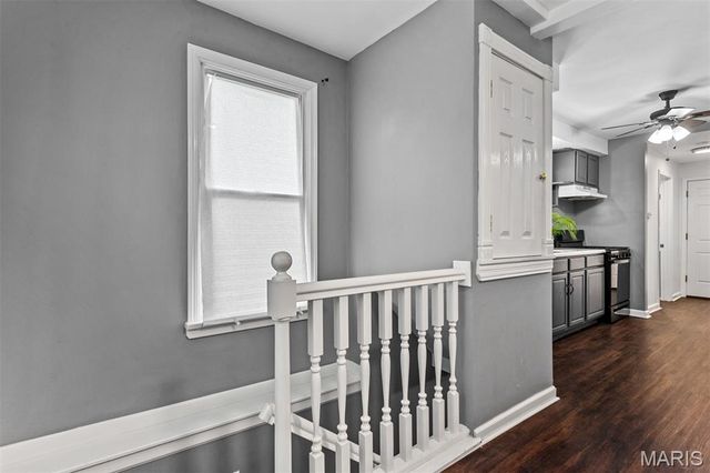 10532 Decker Avenue, St Louis, MO 63114