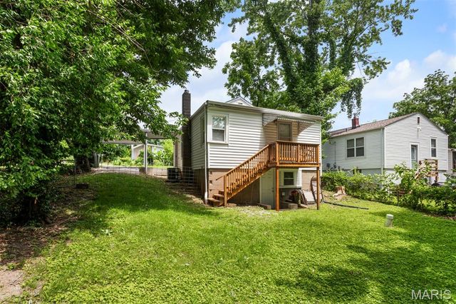 10532 Decker Avenue, St Louis, MO 63114
